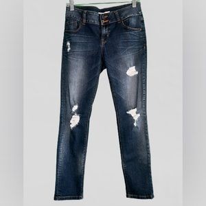 Refuge mid-rise jeans